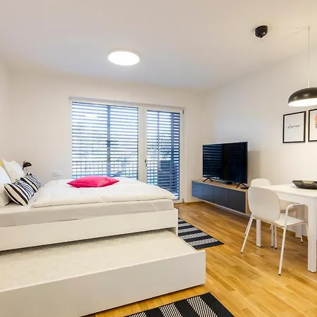 Nice *